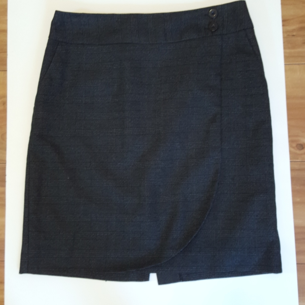Van Heusen plaid faux wrap career skirt. 6